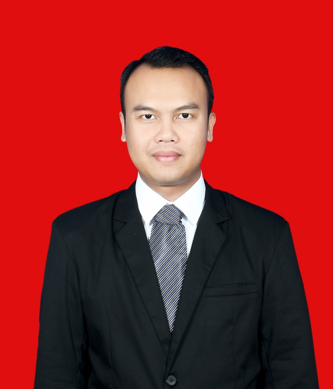 Hadi Hidayaturrahman, S.SY.M.H