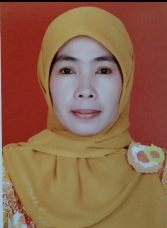 Dra.SRI EKA SARI