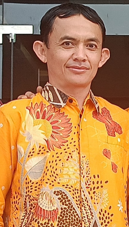 Hedi Ahmad Riyadi, S.HI