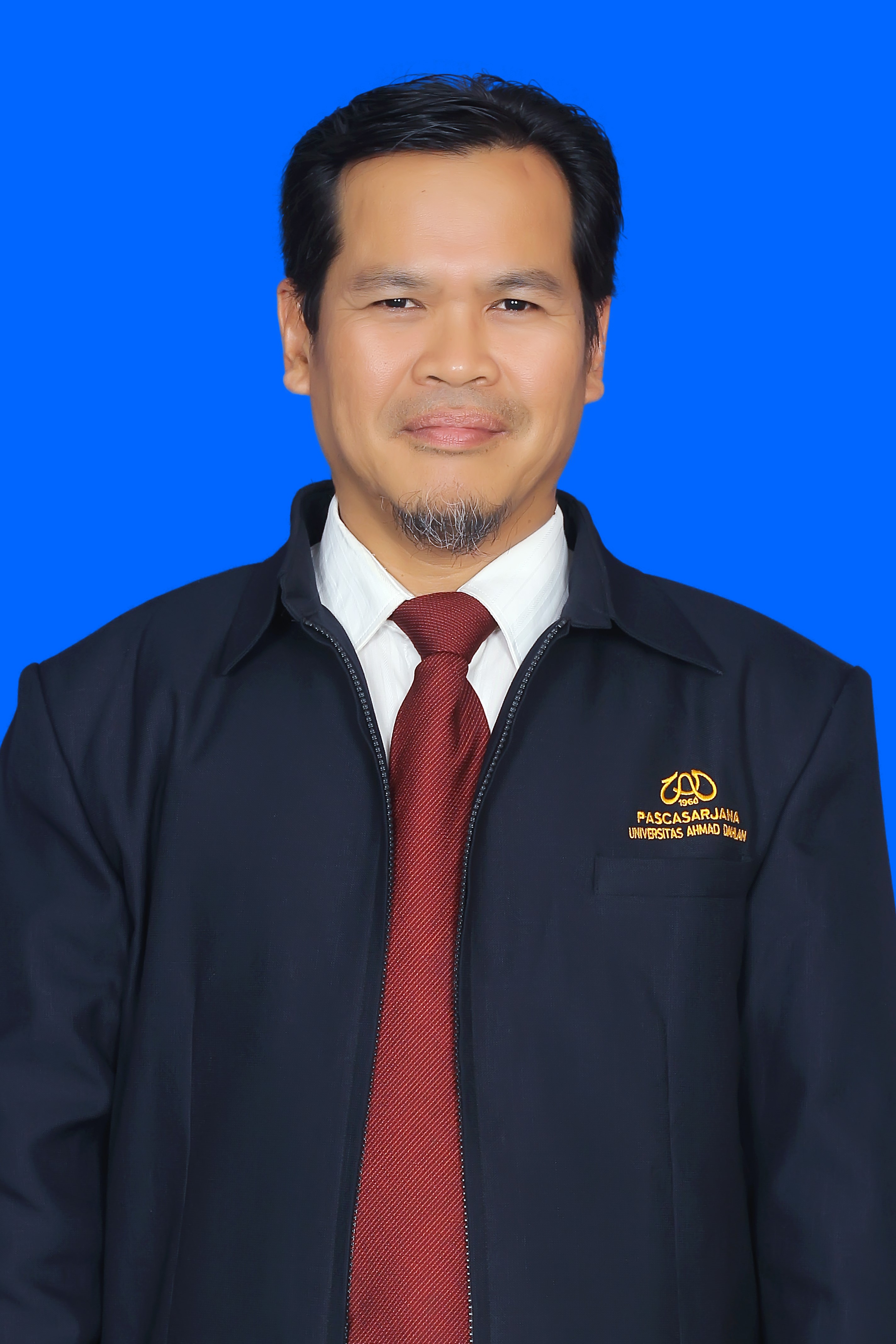 Burhanudin, S.Pd.I., M.Pd.
